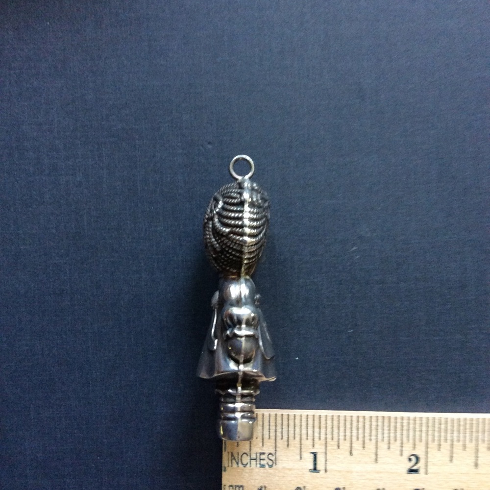 Vintage: Raggedy Ann Sterling Silver Pendant - Picture 4 of 11